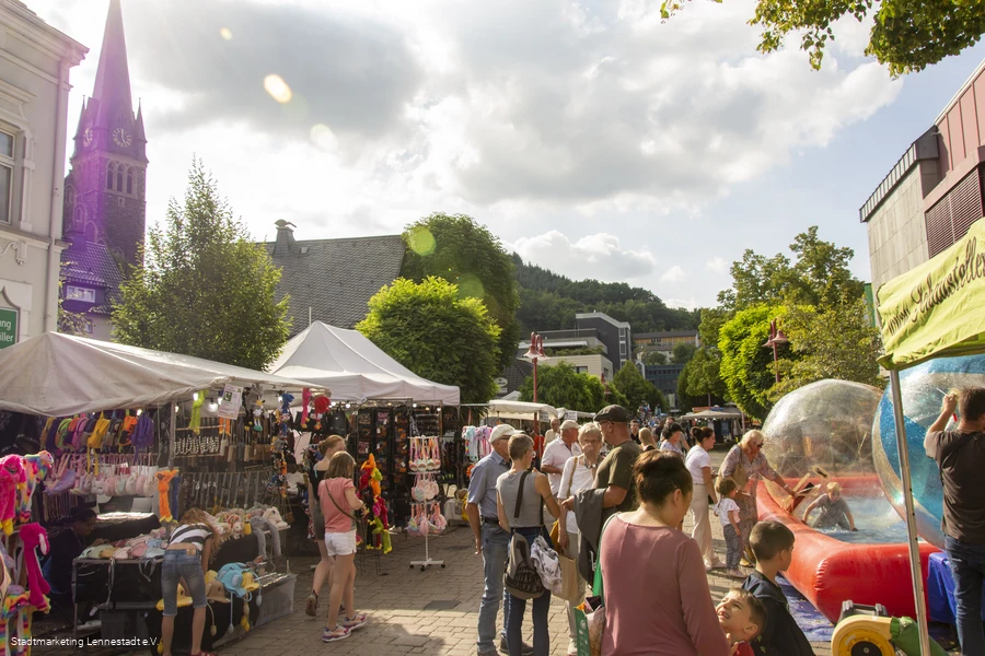 Helmut-Kumpf-Stra&szlig;e